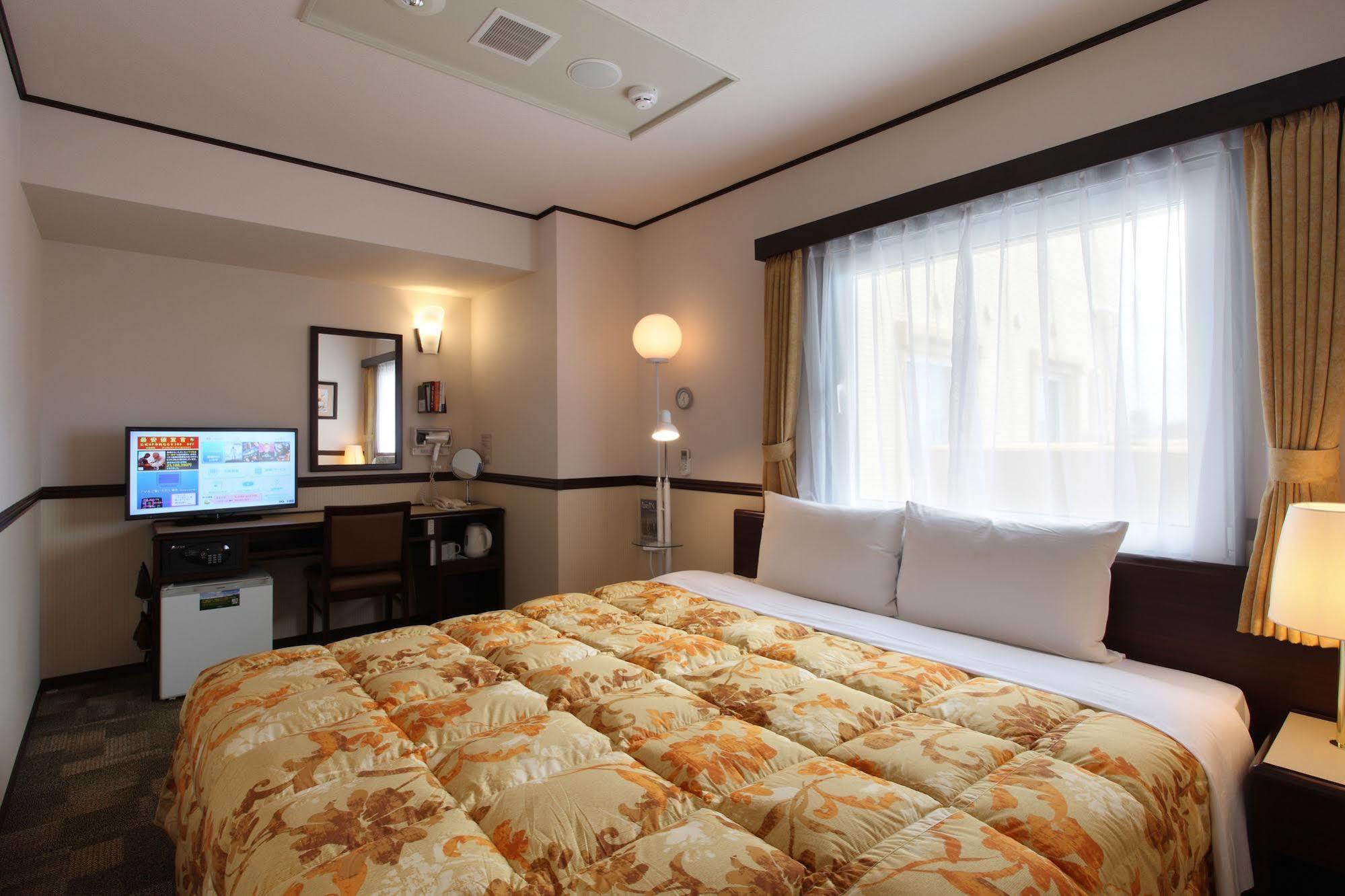 Toyoko Inn Jr Yokohama Sen Sagamihara Ekimae Eksteriør bilde
